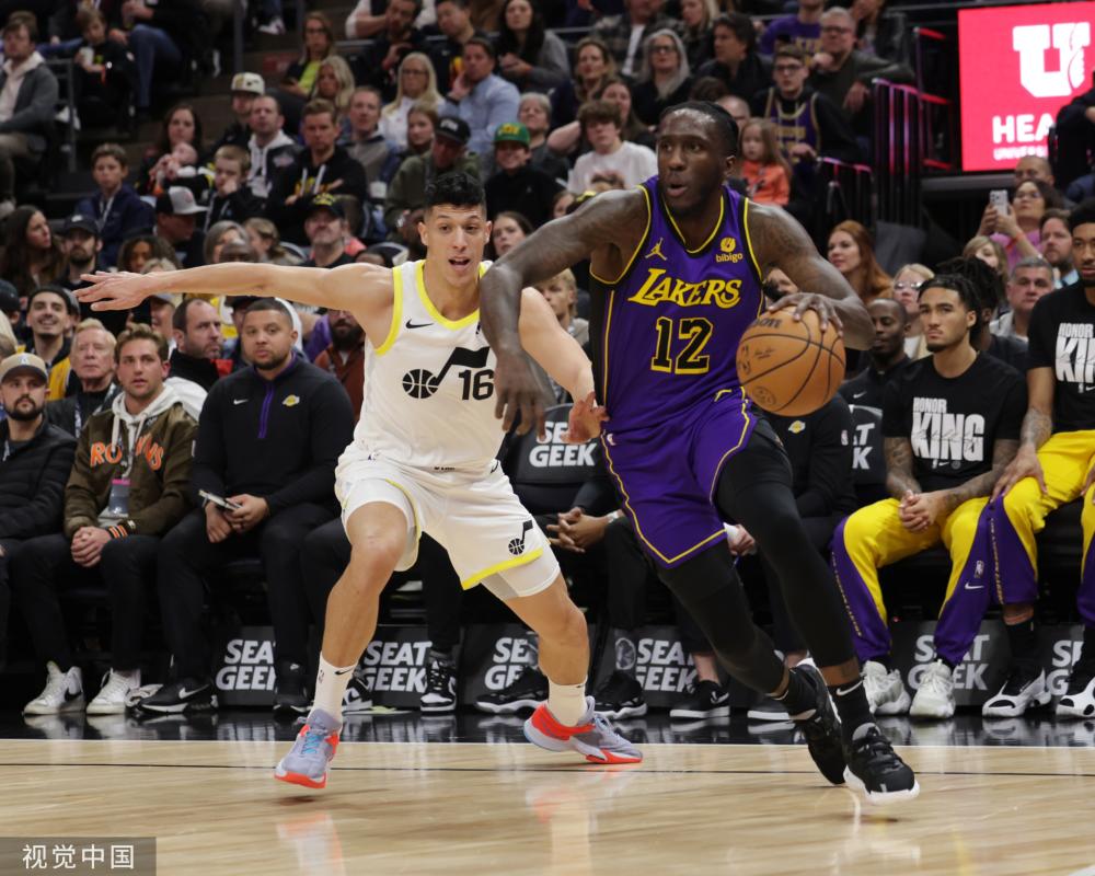 上的后卫提 上的后卫提