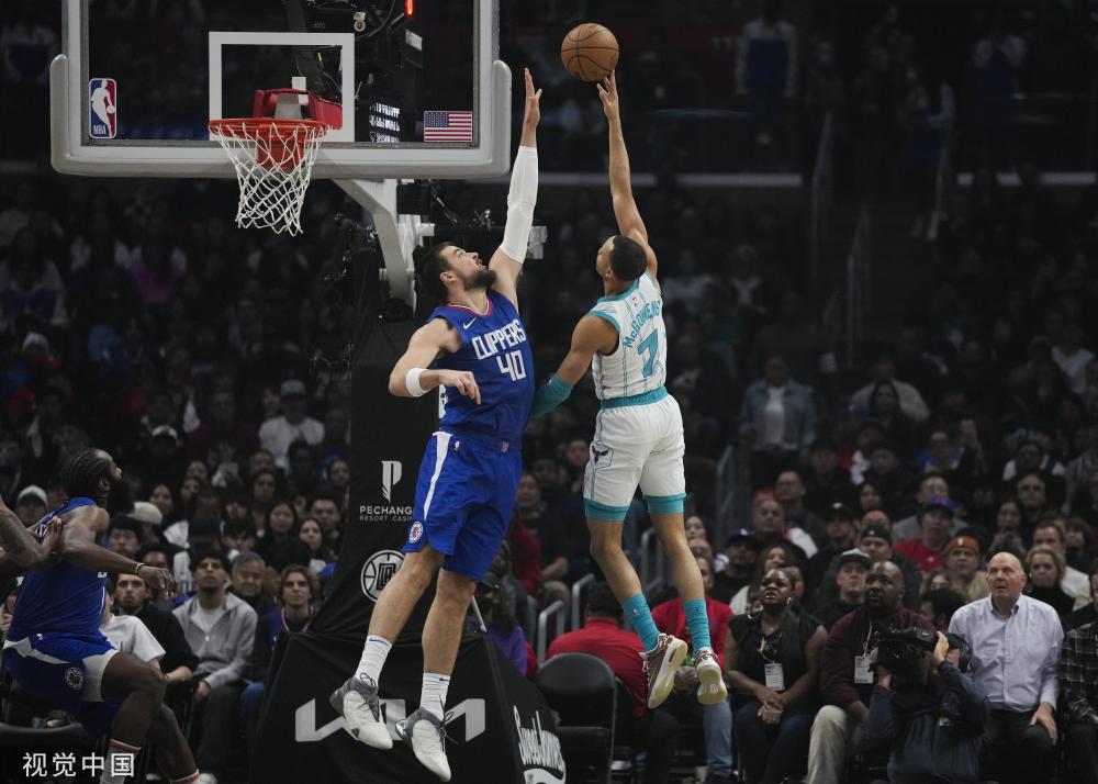 引领全队 引领全队