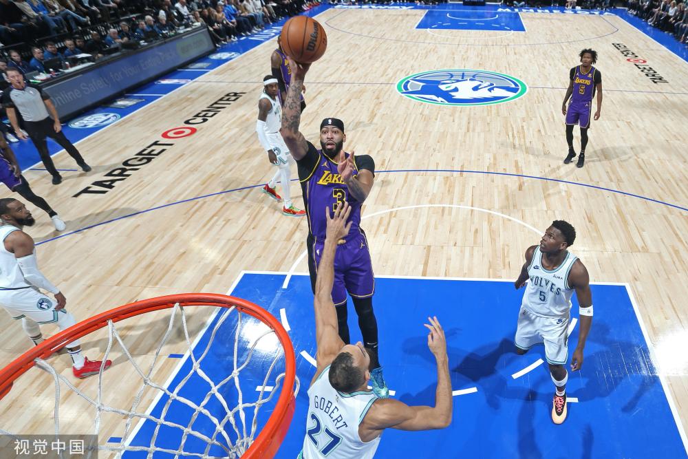 在场上如鱼 在场上如鱼